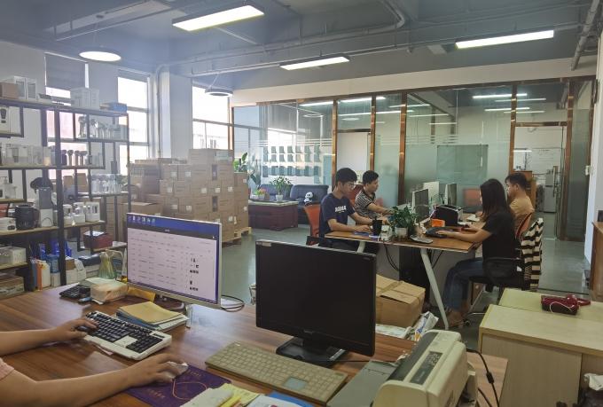 Домашний аккумулятор Стерилизатор с ультрафиолетовым излучением Умный настенный зубной щетка дезинфицирующий 12